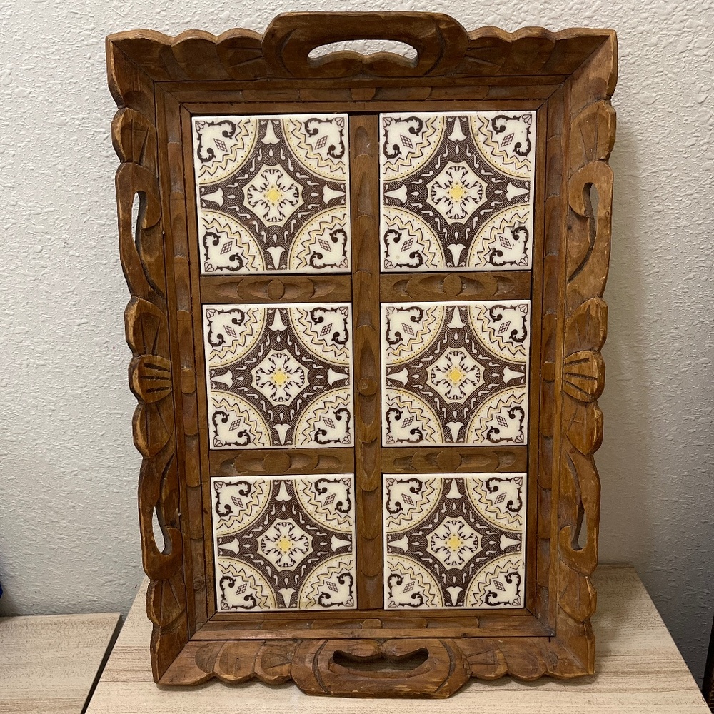 Vintage 1970’s Wooden Ceramic Tile Serving Tray W/ Handles